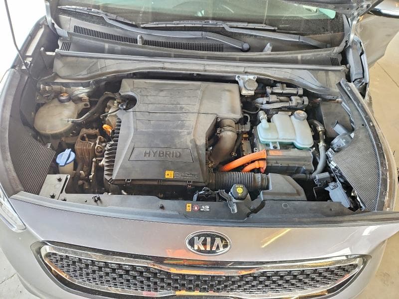 2018 KIA NIRO EX 11