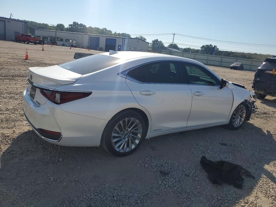 2020 LEXUS ES 3