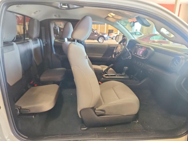2023 TOYOTA TACOMA SR 10