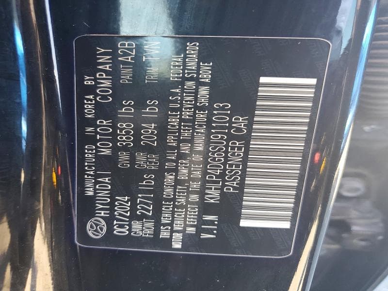 2025 HYUNDAI ELANTRA LIMITED 12
