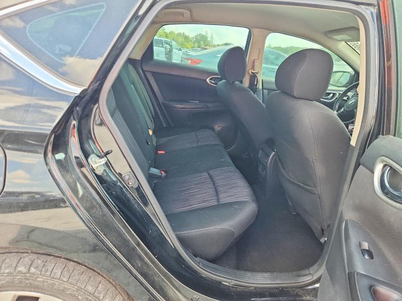 2019 NISSAN SENTRA SV 10