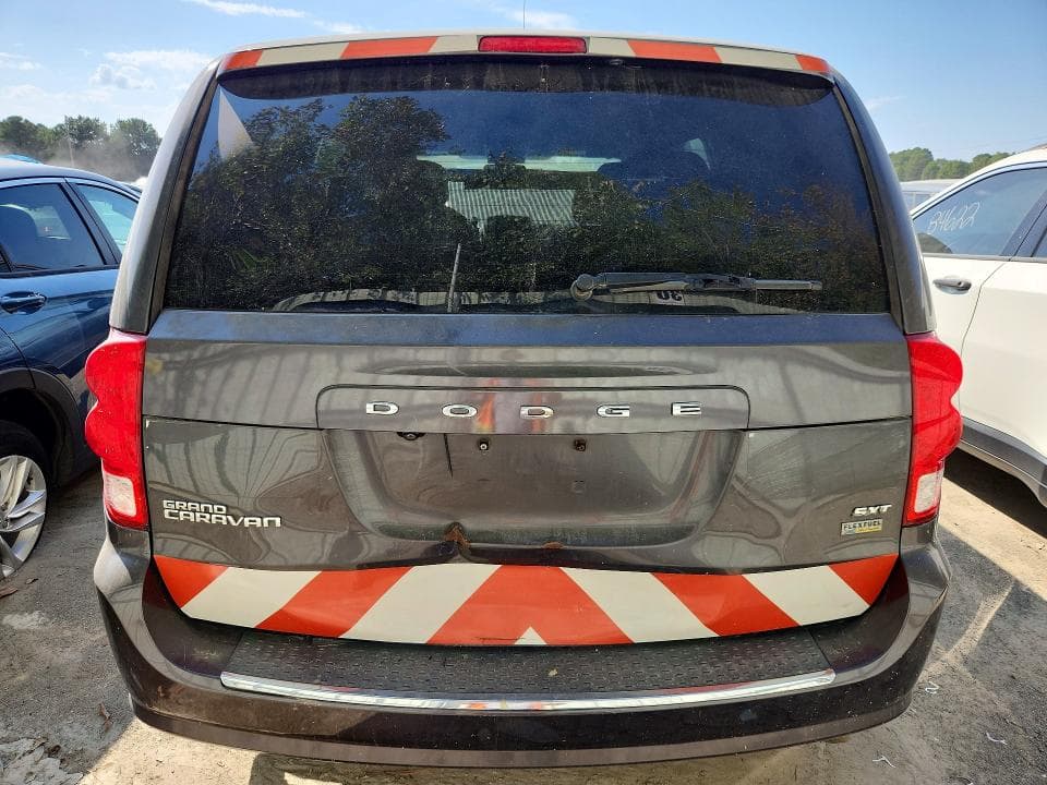 2019 DODGE GRAND CARAVAN SXT 6