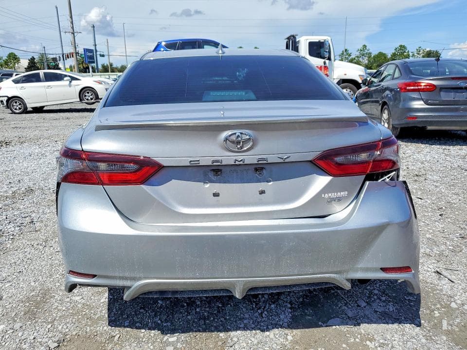 2024 TOYOTA CAMRY SE 6