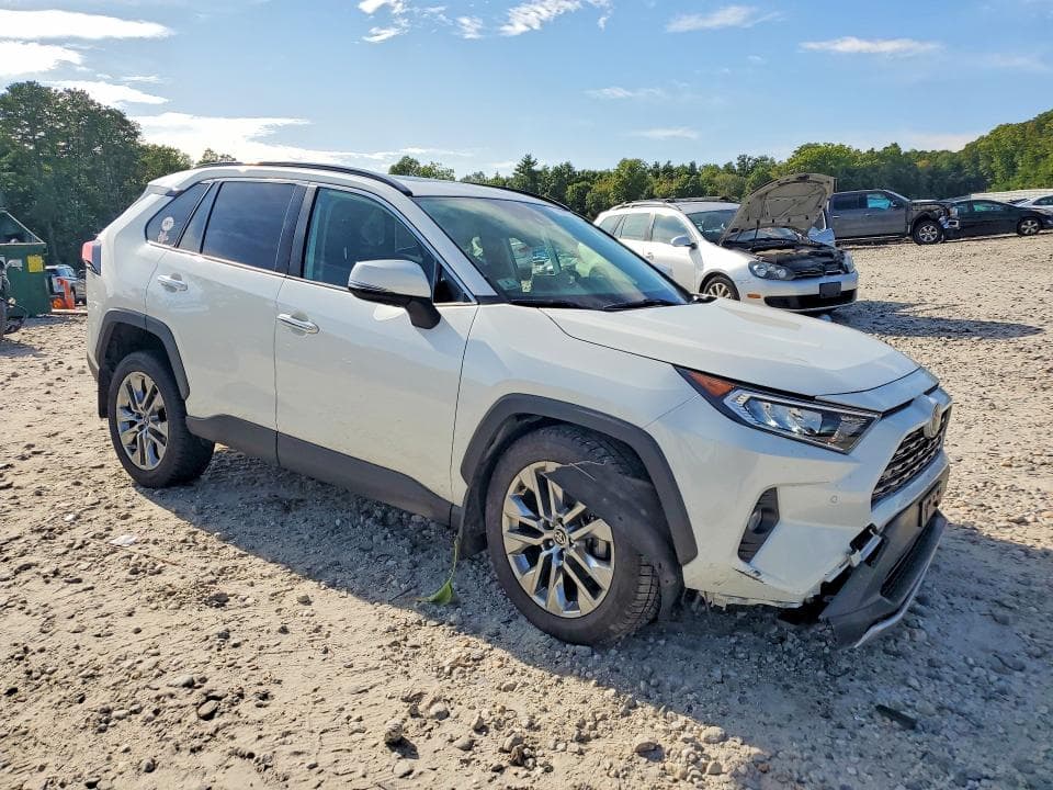 2020 TOYOTA RAV4 LIMITED 4