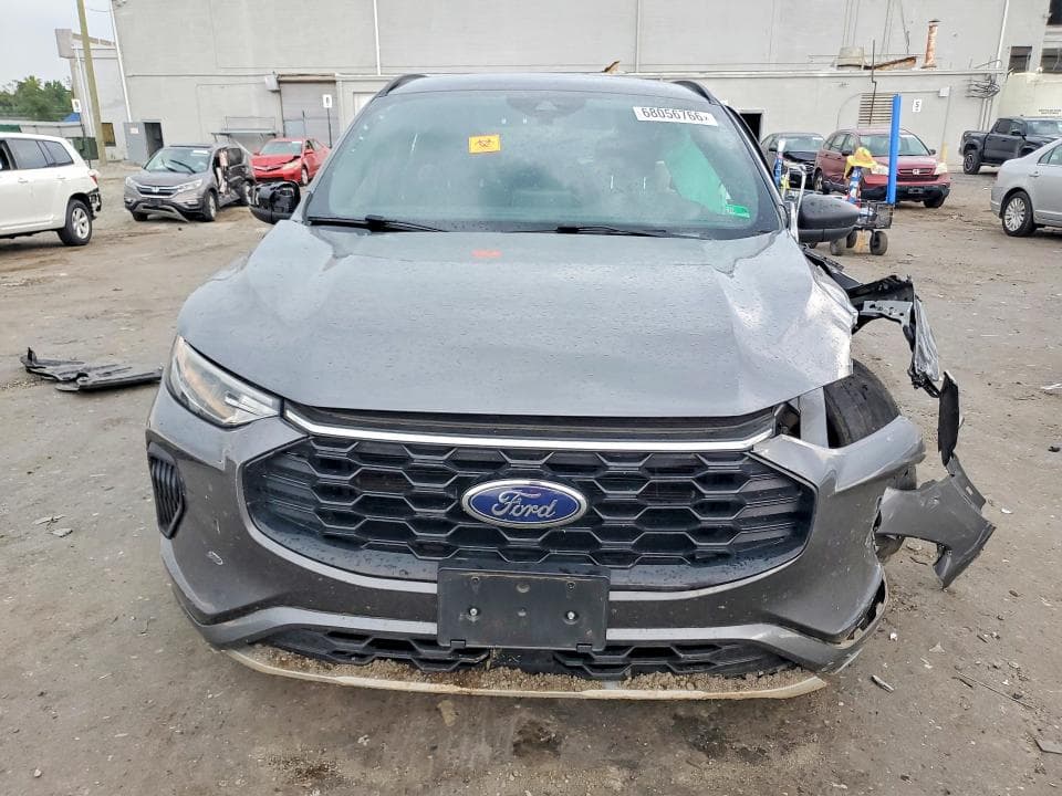 2024 FORD ESCAPE ST LINE 5
