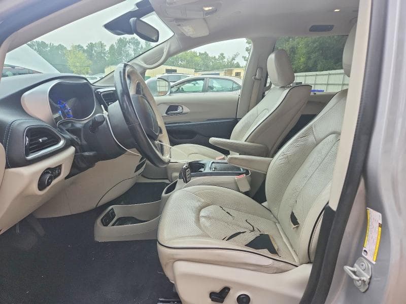 2018 CHRYSLER PACIFICA HYBRID LIMITED 7