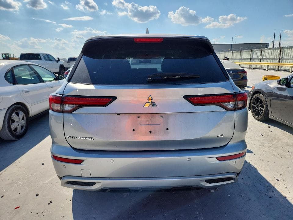 2024 MITSUBISHI OUTLANDER SE 6