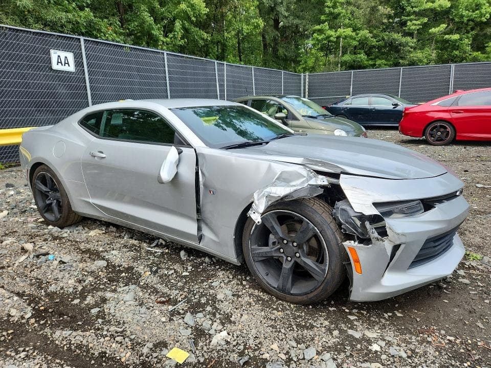 2018 CHEVROLET CAMARO LT 4