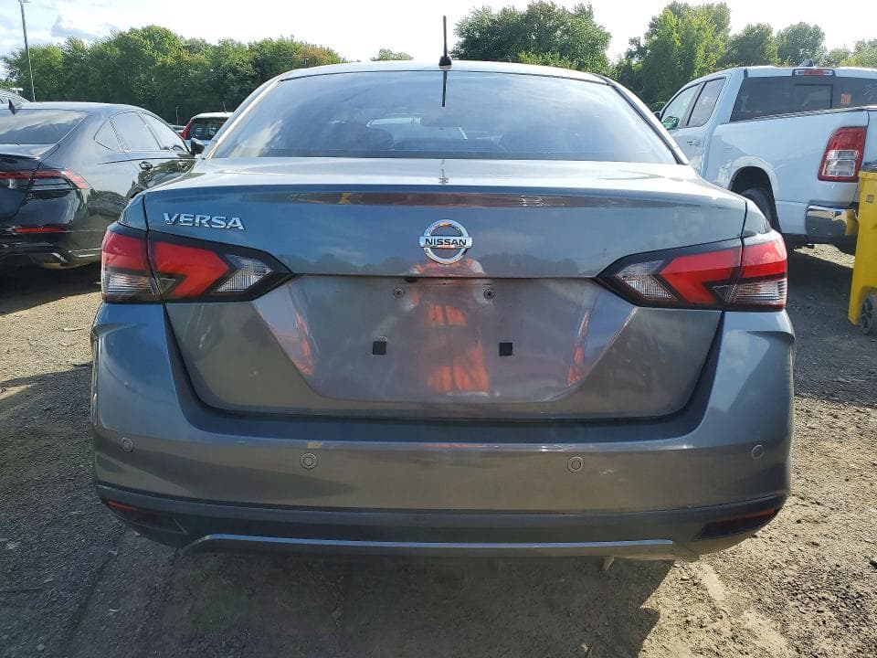 2021 NISSAN VERSA S 6