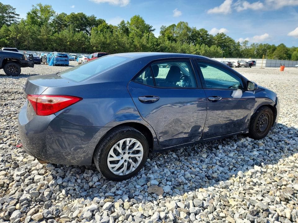 2019 TOYOTA COROLLA LE 3