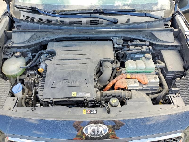 2019 KIA NIRO LX 11