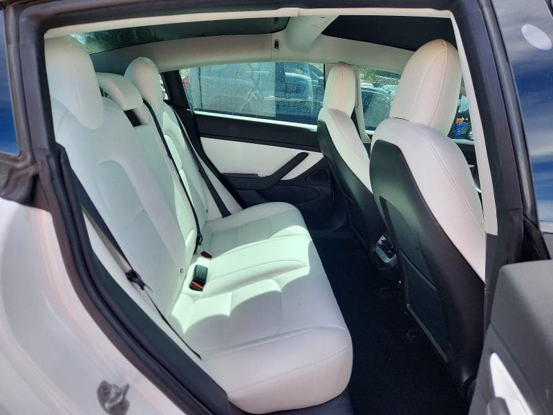 2018 TESLA MODEL 3 10