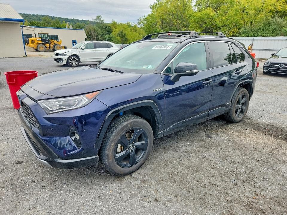 2020 TOYOTA RAV4 XSE - 1