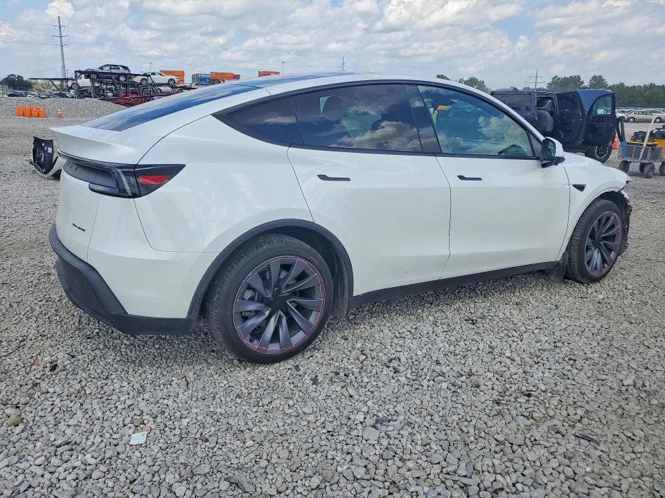 2026 TESLA MODEL Y 3
