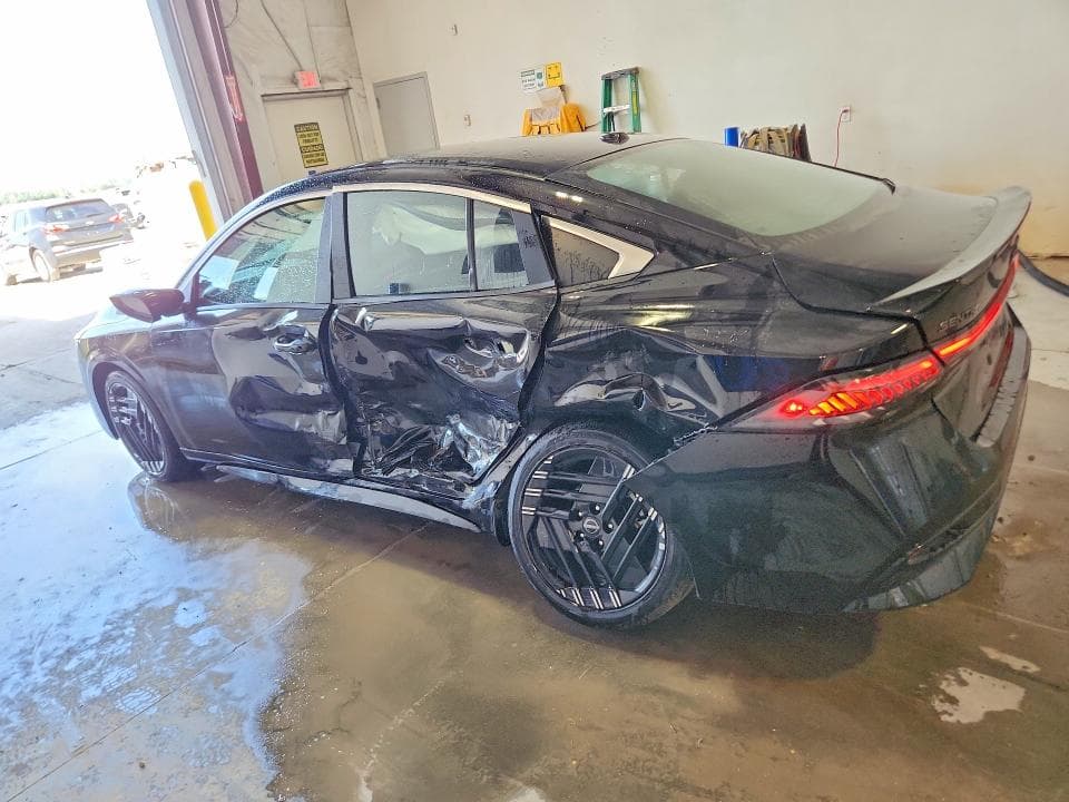 2026 NISSAN SENTRA SR 2