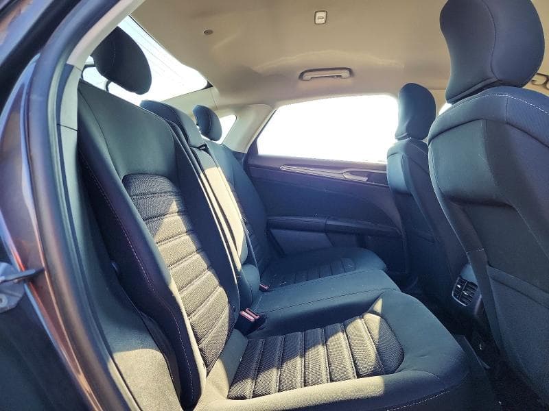 2019 FORD FUSION SE 10