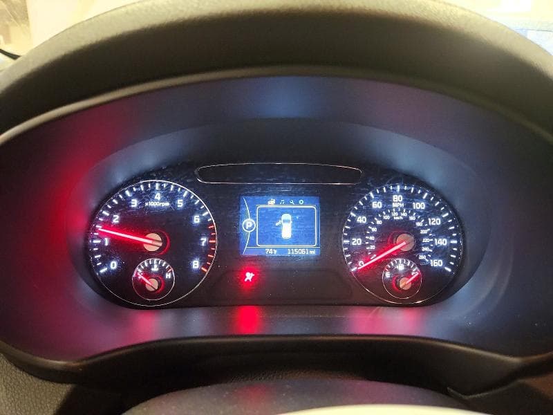 2018 KIA SORENTO LX 9