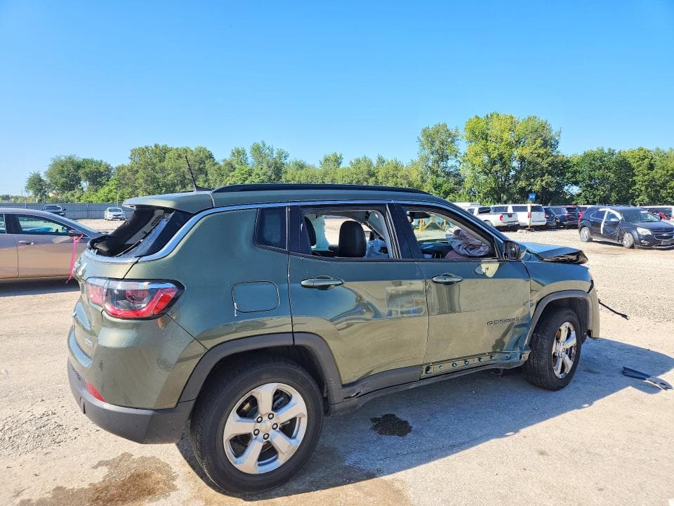 2020 JEEP COMPASS LATITUDE 3