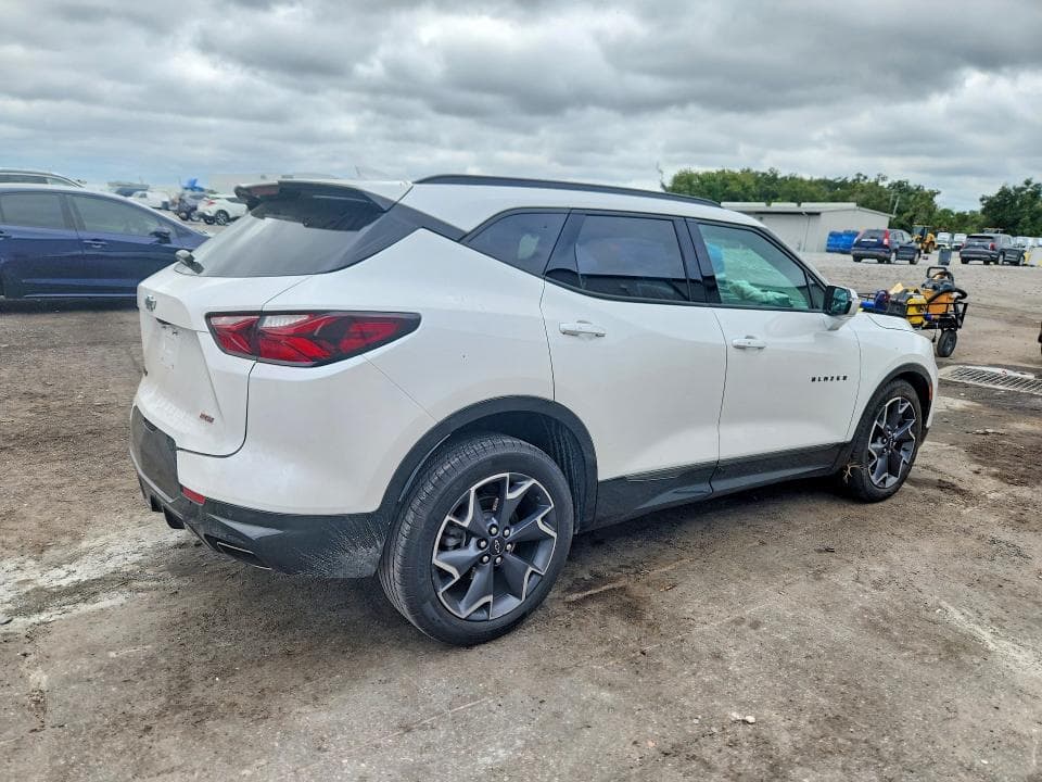 2021 CHEVROLET BLAZER RS 3