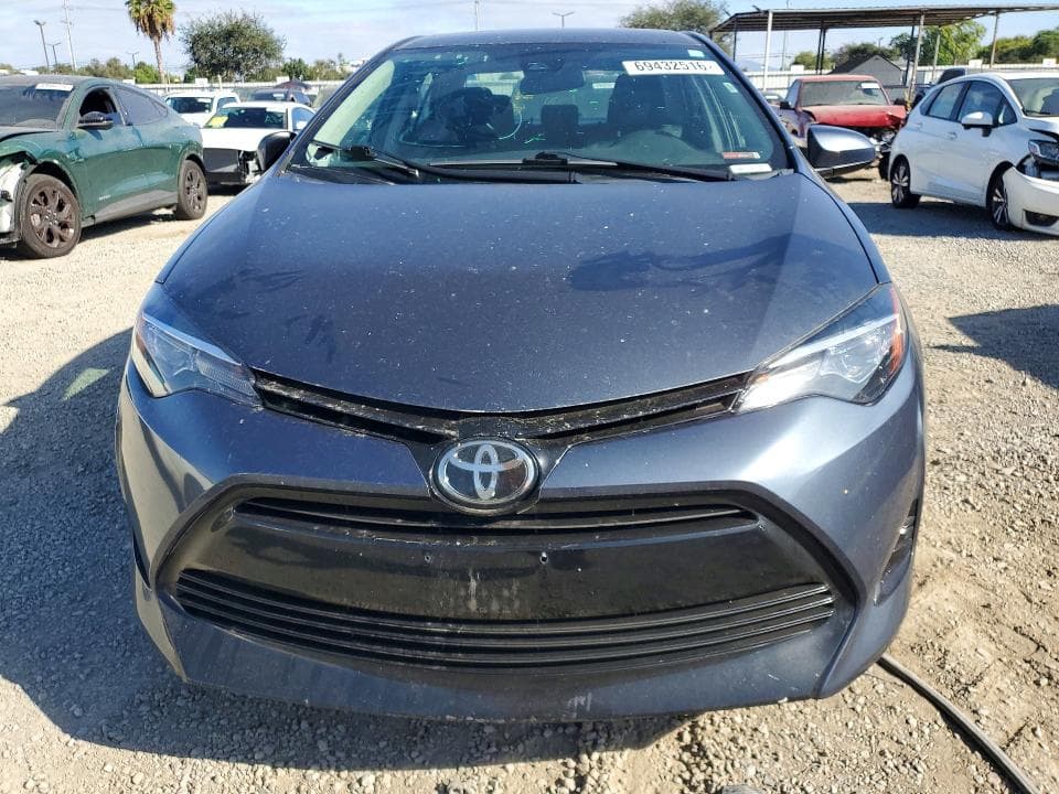 2017 TOYOTA COROLLA LE 5