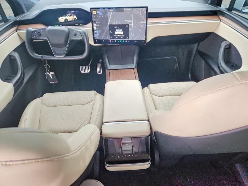 2023 TESLA MODEL X 8
