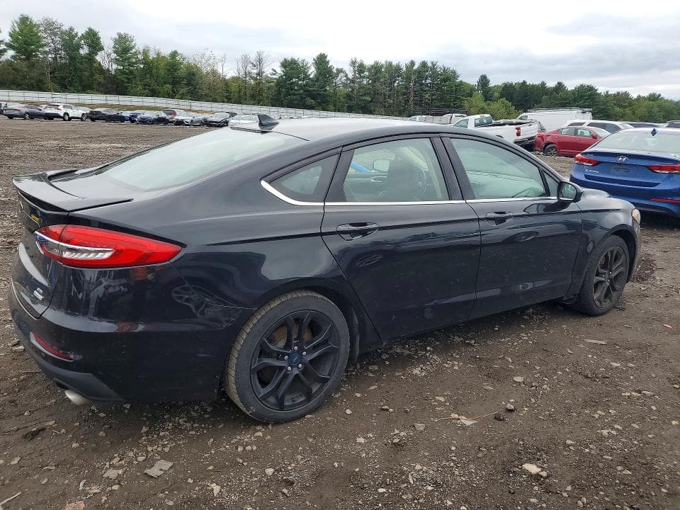 2020 FORD FUSION SE 3
