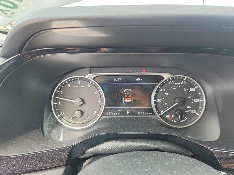 2025 NISSAN PATHFINDER SL 9