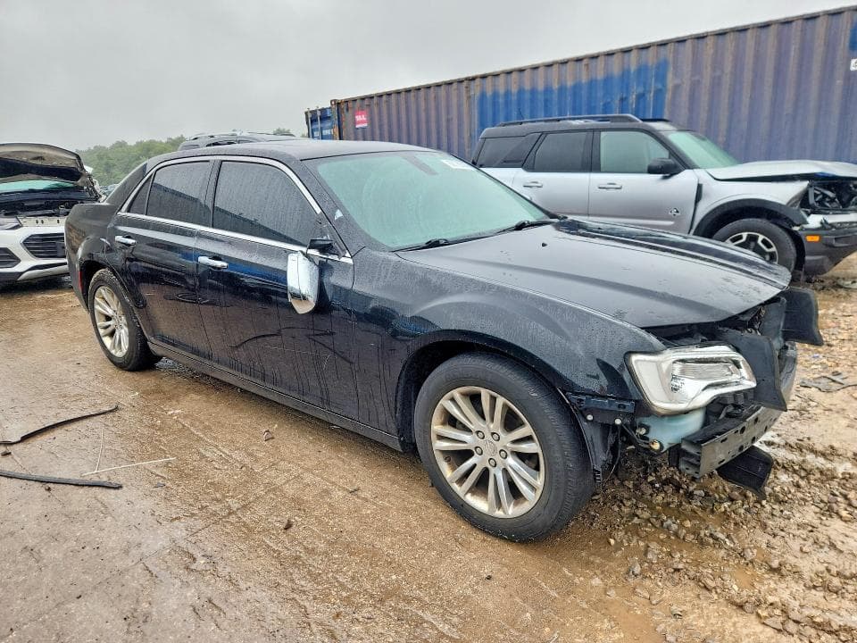 2017 CHRYSLER 300C 4