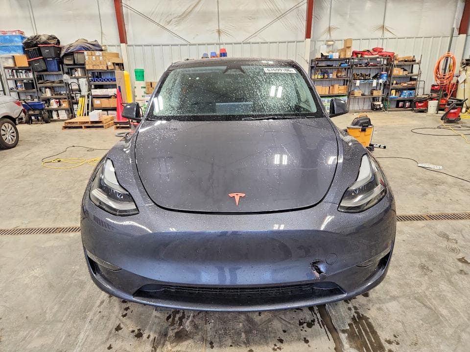 2023 TESLA MODEL Y 5