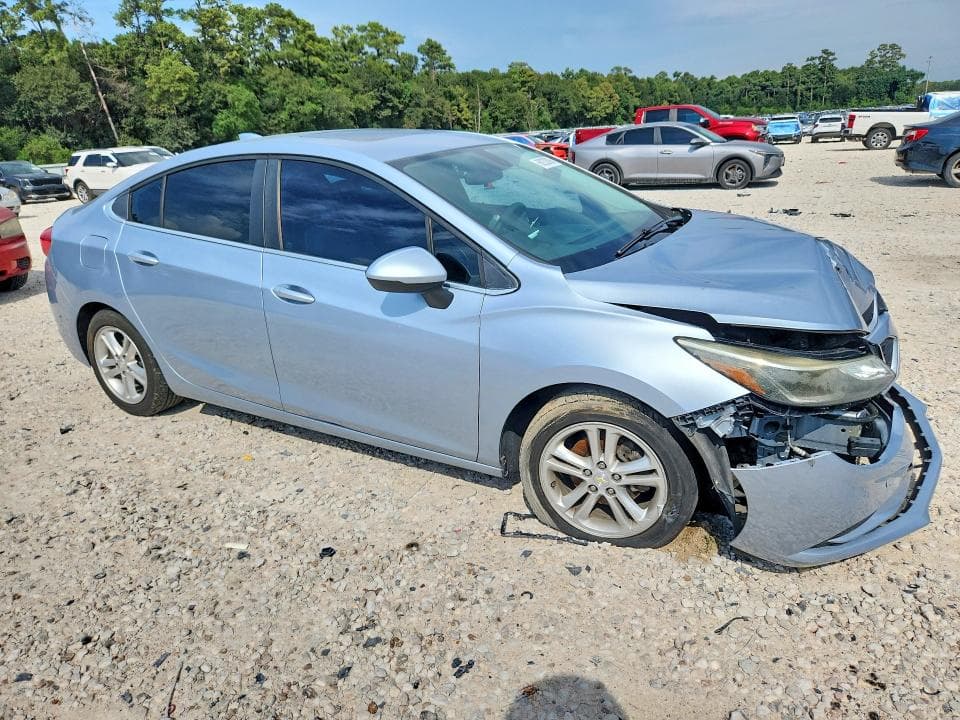 2017 CHEVROLET CRUZE LT 4