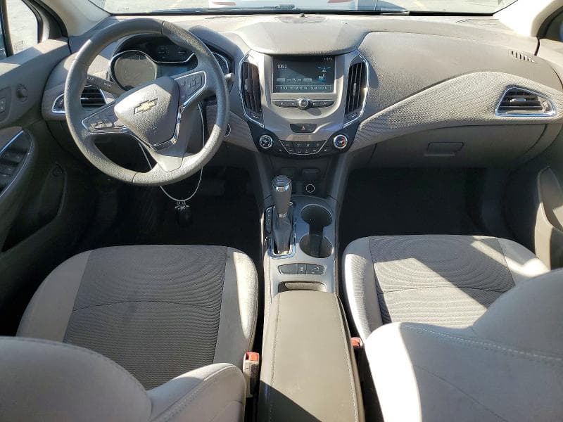 2017 CHEVROLET CRUZE LT 8