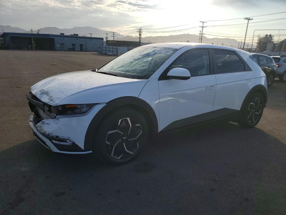2024 HYUNDAI IONIQ 5 SE