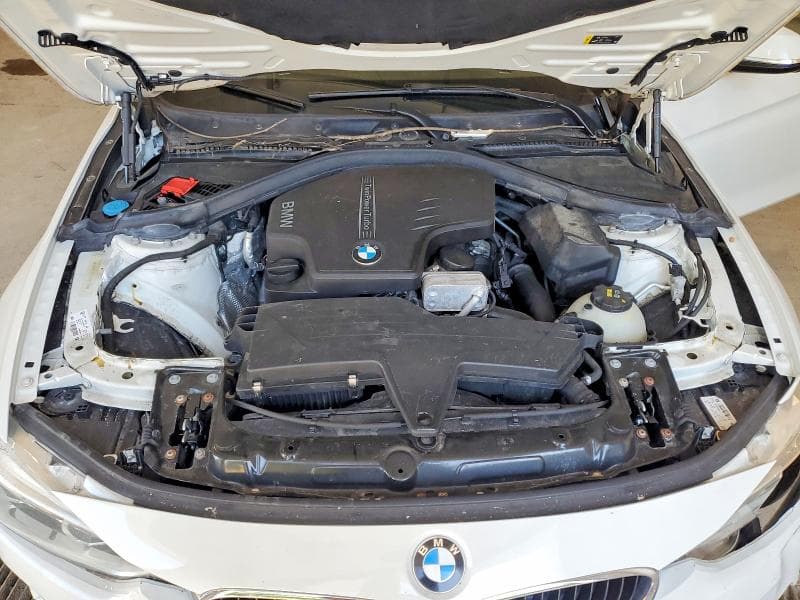 2018 BMW 320 XI 11