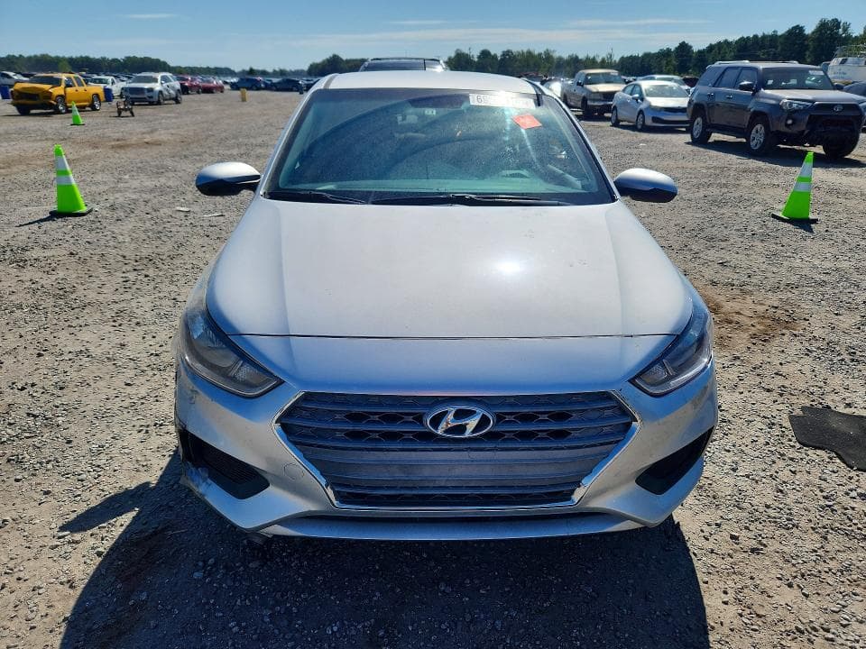 2018 HYUNDAI ACCENT SE 5