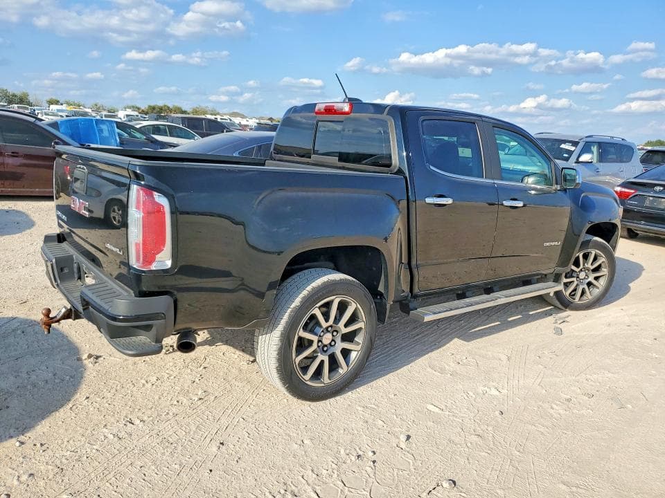 2017 GMC CANYON DENALI 3