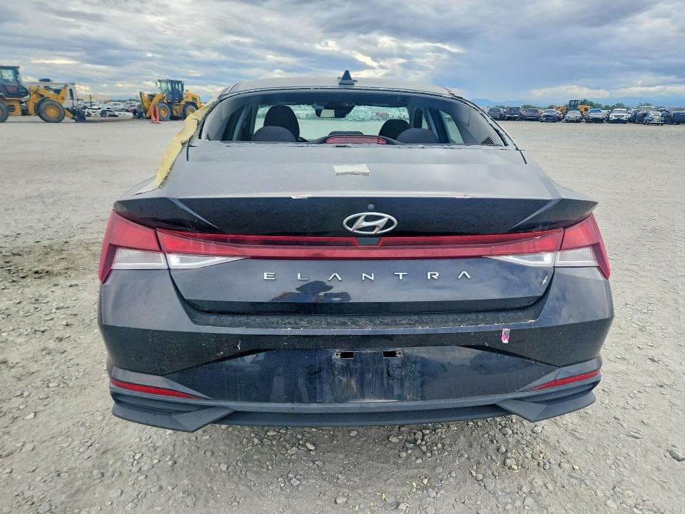2021 HYUNDAI ELANTRA SE 6
