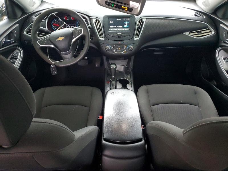 2018 CHEVROLET MALIBU LS 8
