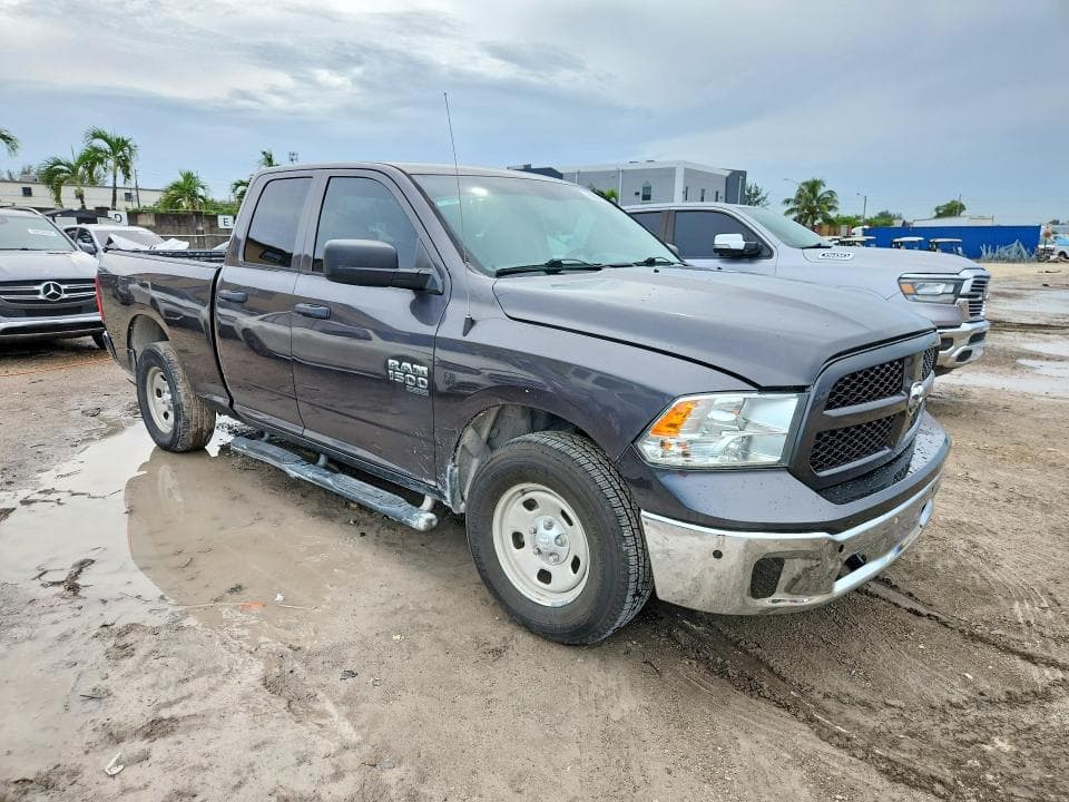2019 RAM 1500 CLASSIC TRADESMAN 4