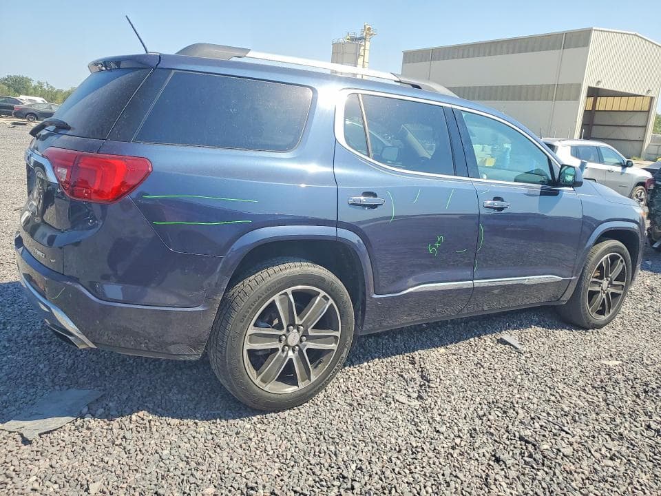 2018 GMC ACADIA DENALI 3