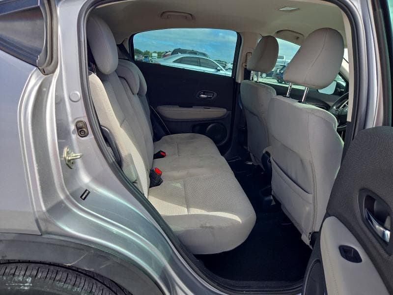 2020 HONDA HR-V LX 10