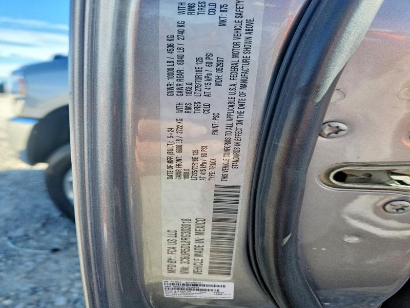 2024 RAM 2500 BIG HORN 12