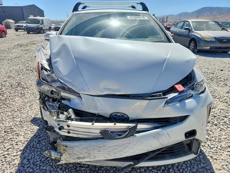 2022 TOYOTA PRIUS LE AWD-E 5