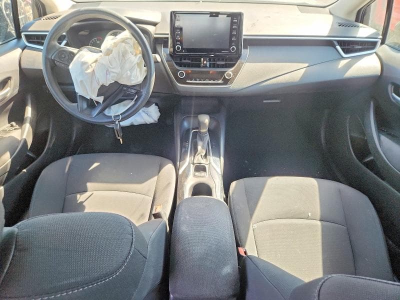 2021 TOYOTA COROLLA LE 8