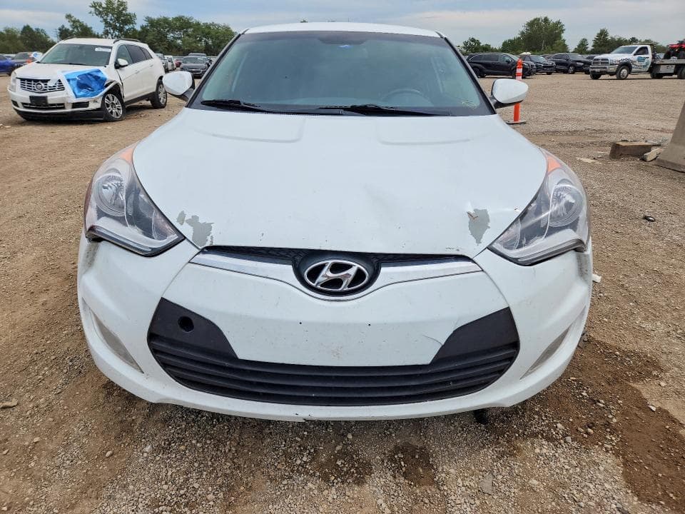 2017 HYUNDAI VELOSTER BASE 5