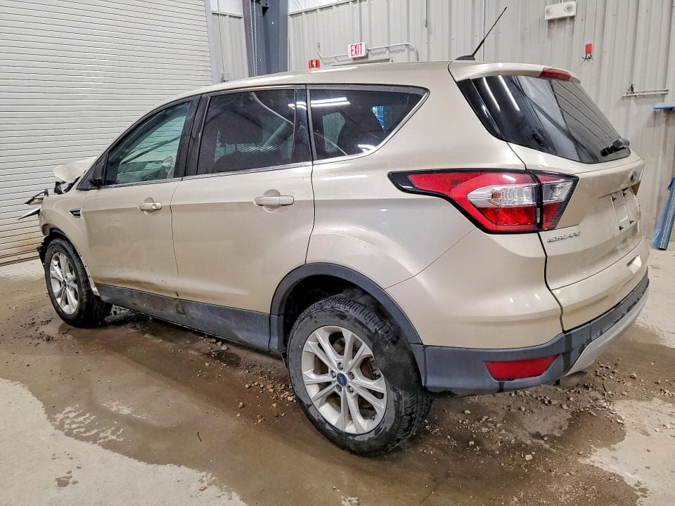 2017 FORD ESCAPE SE 2