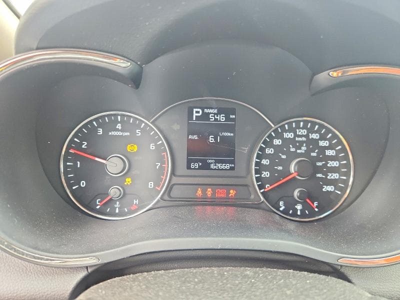 2017 KIA FORTE LX 9