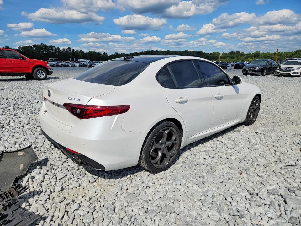 2019 ALFA ROMEO GIULIA TI 3