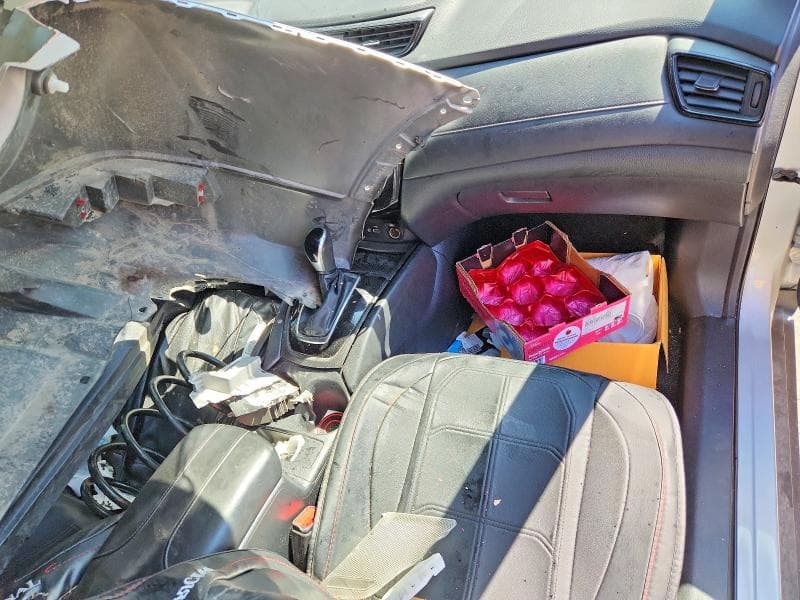 2019 NISSAN ROGUE S 8
