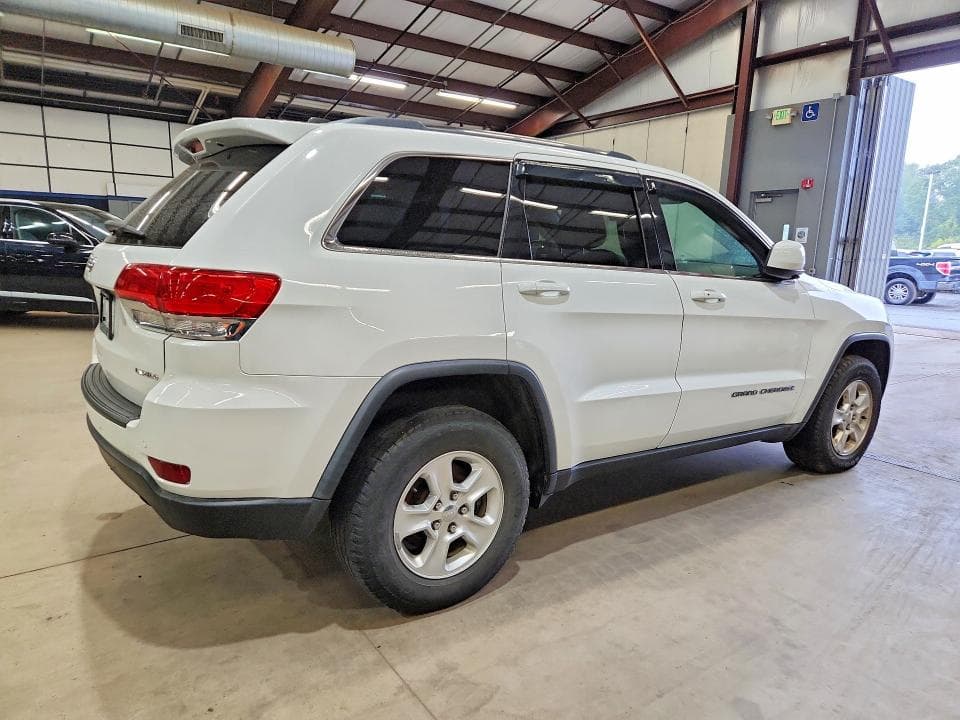 2017 JEEP GRAND CHEROKEE LAREDO 3