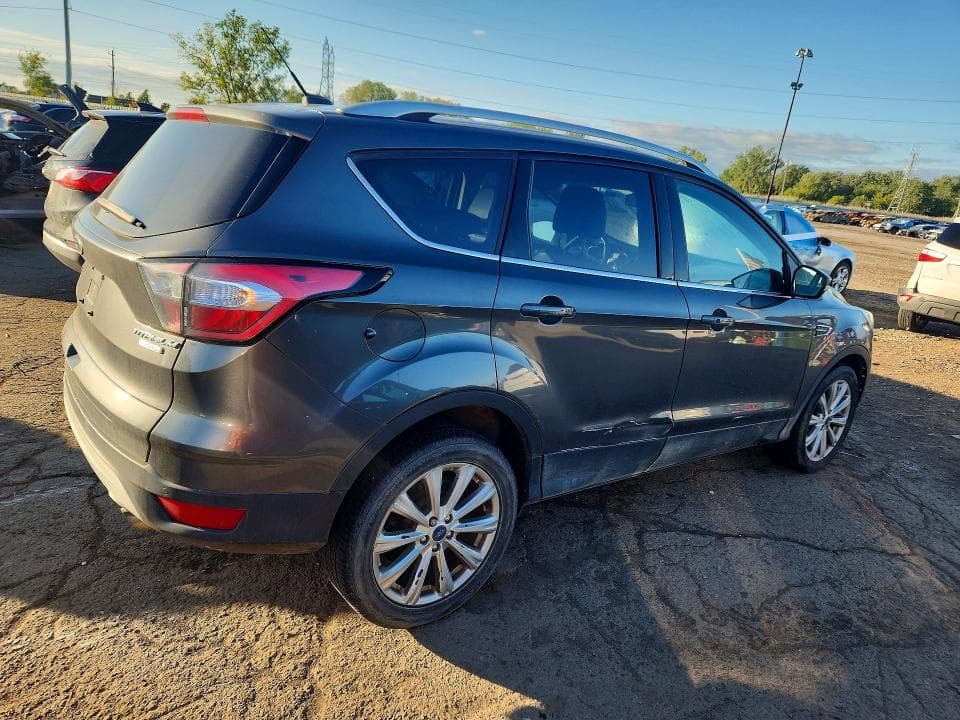 2017 FORD ESCAPE TITANIUM 3